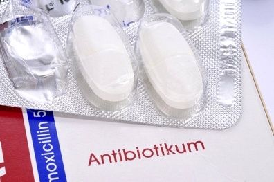 Ang mga antibiotics ay nagtuturing ng mga impeksiyong bacterial