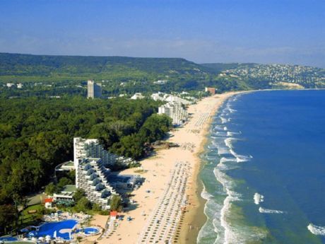 Holiday sa Bulgaria sa taglagas: mula sa Black Sea hanggang sa Balkans